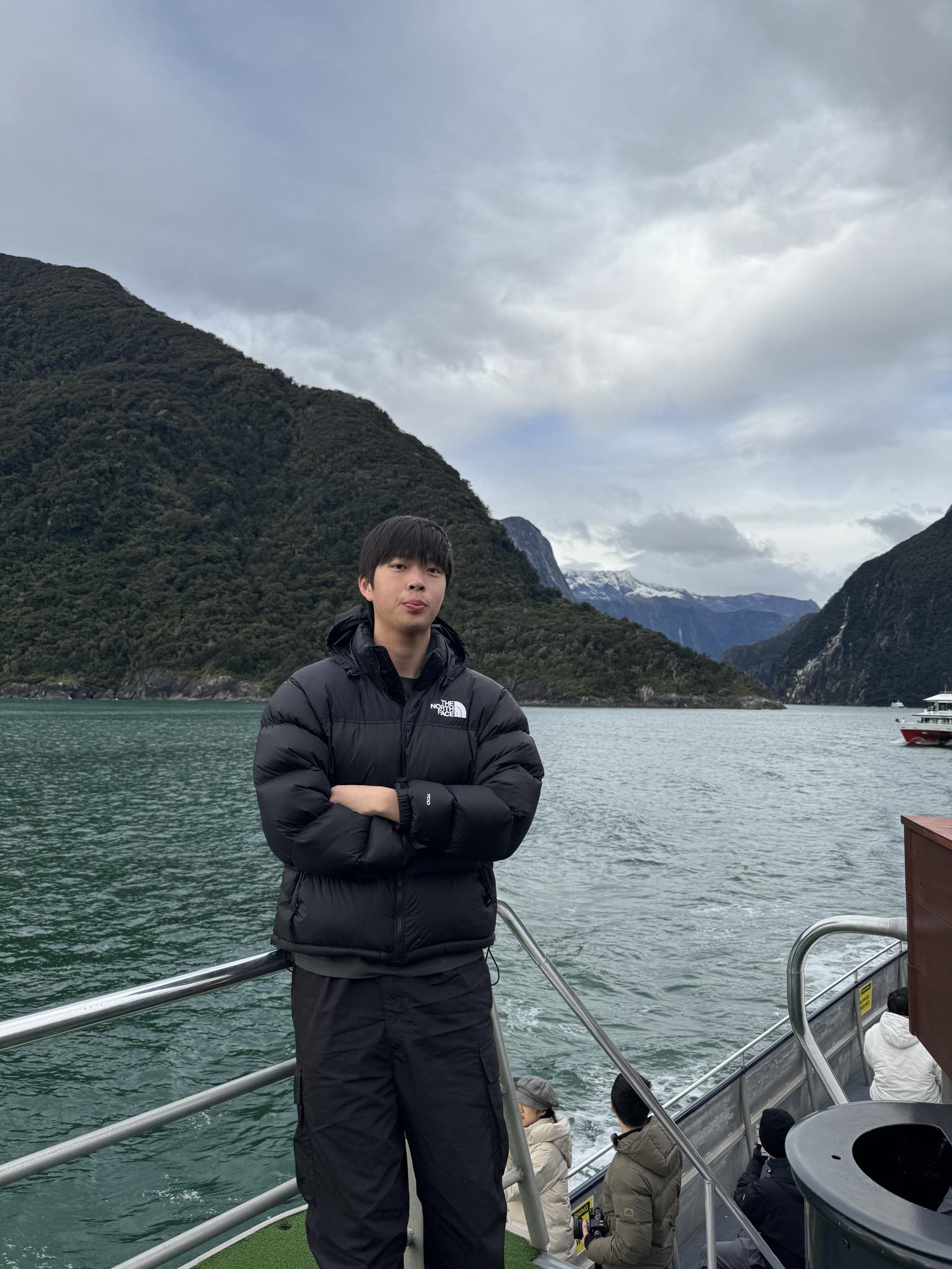 Portrait of Jihoon Park